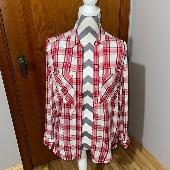 2/$15 Express plaid, red and white top size extra small. - Picture 2 of 4